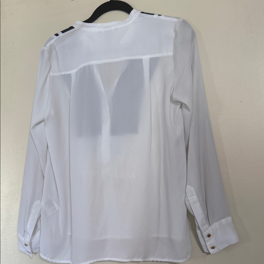 H&M blouse - Picture 2 of 4